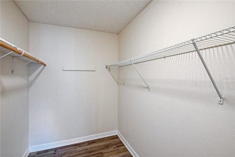 Condo in Orlando, Florida, 2 bedrooms  № 2096532 - photo 14