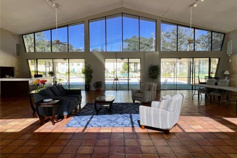 Condo in Orlando, Florida, 2 bedrooms  № 2096532 - photo 25