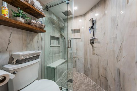 Купить кондоминиум в Сент-Питерсберг, Флорида 9 комнат, 122.17м2, № 2222734 - фото 22