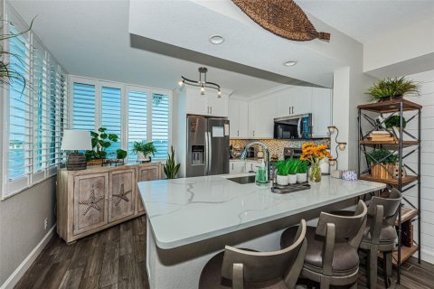 Купить кондоминиум в Сент-Питерсберг, Флорида 9 комнат, 122.17м2, № 2222734 - фото 8