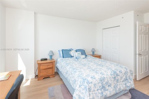 Copropriété à louer à Miami, Floride: 2 chambres, 105.91 m2 № 2145774 - photo 10