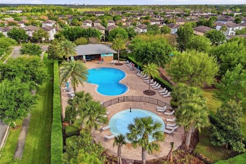 Townhouse in Winter Garden, Florida 4 bedrooms, 168.43 sq.m. № 2215263 - photo 30