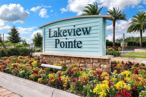 Townhouse in Winter Garden, Florida 4 bedrooms, 168.43 sq.m. № 2215263 - photo 22