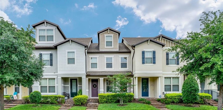 Townhouse in Winter Garden, Florida 4 bedrooms, 168.43 sq.m. № 2215263