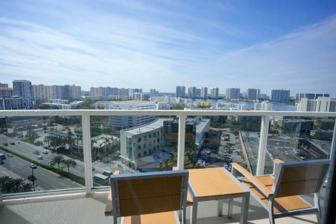 Copropriété à vendre à Sunny Isles Beach, Floride: 51.19 m2 № 1966383 - photo 5