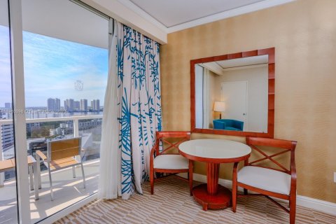 Copropriété à vendre à Sunny Isles Beach, Floride: 51.19 m2 № 1966383 - photo 20