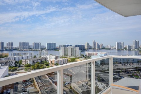 Copropriété à vendre à Sunny Isles Beach, Floride: 51.19 m2 № 1966383 - photo 30