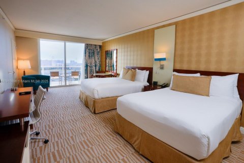 Copropriété à vendre à Sunny Isles Beach, Floride: 51.19 m2 № 1966383 - photo 11