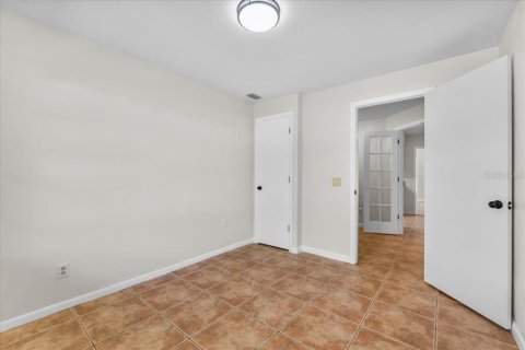 House in Lakeland, Florida 4 bedrooms, 178.56 sq.m. № 1899316 - photo 25