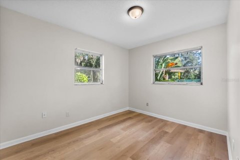 House in Lakeland, Florida 4 bedrooms, 178.56 sq.m. № 1899316 - photo 23