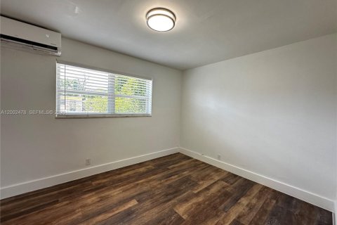 Apartment in Hollywood, Florida 1 bedroom № 2067855 - photo 17