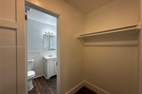 Apartment in Hollywood, Florida 1 bedroom № 2067855 - photo 6