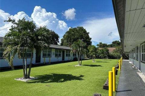 Apartment in Hollywood, Florida 1 bedroom № 2067855 - photo 21