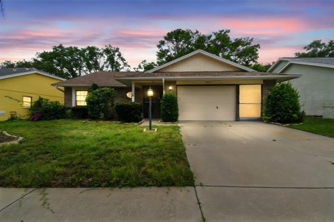 House in Hudson, Florida 2 bedrooms, 113.53 sq.m. № 1770939 - photo 1