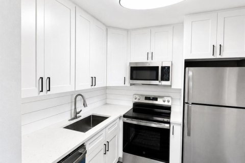 Condominio en venta en Boynton Beach, Florida, 1 dormitorio, 70.05 m2 № 2146246 - foto 3