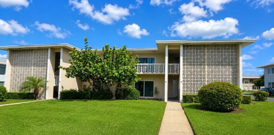 Condominio en Boynton Beach, Florida, 1 dormitorio № 2146246