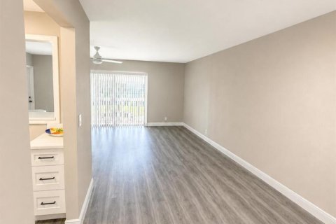 Condominio en venta en Boynton Beach, Florida, 1 dormitorio, 70.05 m2 № 2146246 - foto 6