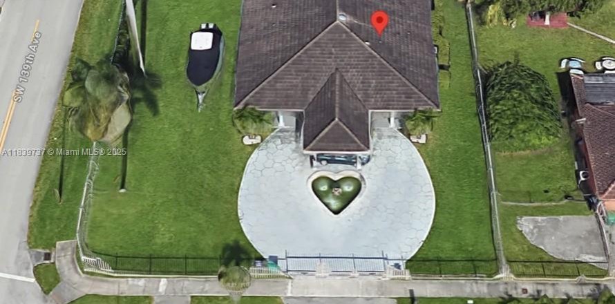 Casa en Miami, Florida 3 dormitorios, 211.72 m2 № 1830859