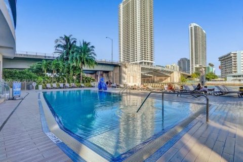 Copropriété à vendre à Hallandale Beach, Floride: 2 chambres, 96.34 m2 № 2090118 - photo 29