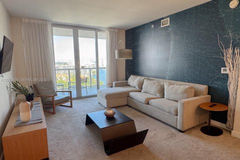 Copropriété à vendre à Hallandale Beach, Floride: 2 chambres, 96.34 m2 № 2090118 - photo 3