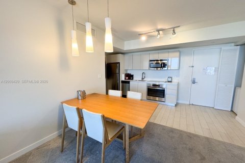 Copropriété à vendre à Hallandale Beach, Floride: 2 chambres, 96.34 m2 № 2090118 - photo 7