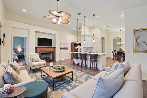 House in Tampa, Florida 3 bedrooms, 170.85 sq.m. № 2410330 - photo 21