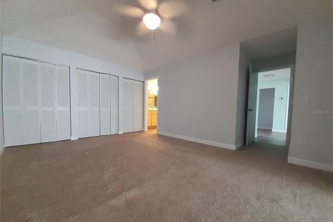 Touwnhouse à vendre à Bradenton, Floride: 2 chambres, 175.49 m2 № 2406505 - photo 16