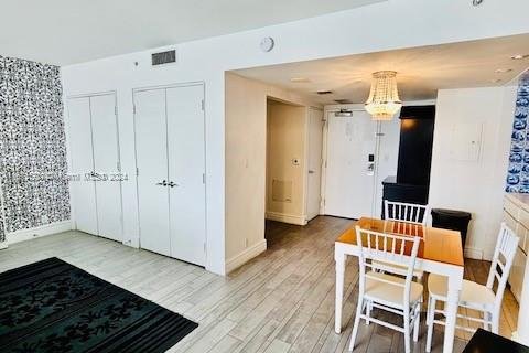 Condominio en venta en Miami Beach, Florida, 49.24 m2 № 1754391 - foto 4