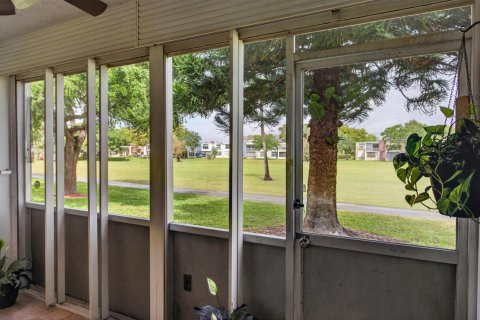 Condo in Margate, Florida, 2 bedrooms  № 2185705 - photo 3