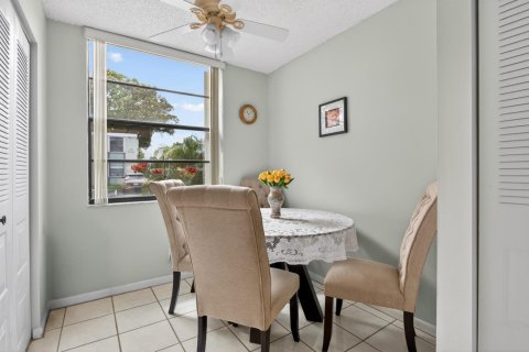 Condo in Margate, Florida, 2 bedrooms  № 2185705 - photo 15