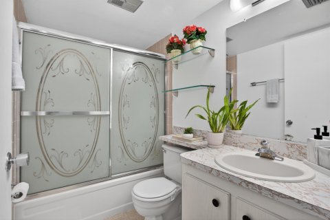 Condo in Margate, Florida, 2 bedrooms  № 2185705 - photo 30