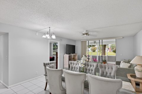 Condo in Margate, Florida, 2 bedrooms  № 2185705 - photo 19
