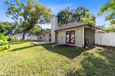 House in Orlando, Florida 3 bedrooms, 121.14 sq.m. № 2239603 - photo 22