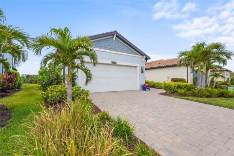 Villa ou maison à vendre à Nokomis, Floride: 3 chambres, 152.82 m2 № 1649231 - photo 2