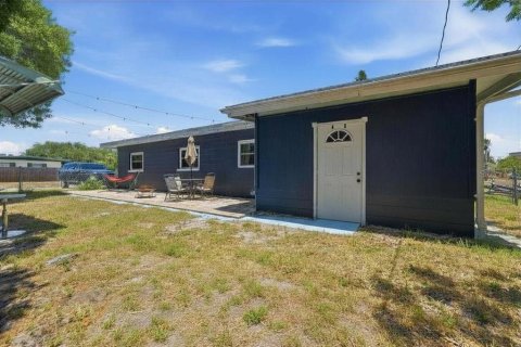 House in Saint Petersburg, Florida 4 bedrooms, 145.95 sq.m. № 2215761 - photo 29