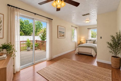 Duplex in Clearwater, Florida 4 bedrooms, 182.27 sq.m. № 2386296 - photo 8