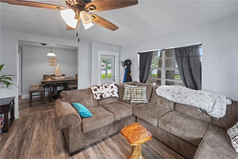 Duplex in Clearwater, Florida 4 bedrooms, 182.27 sq.m. № 2386296 - photo 22