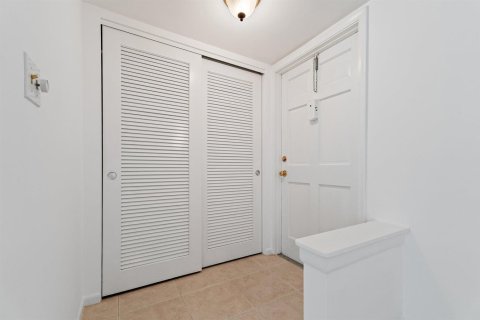 Copropriété à vendre à Palm Beach Gardens, Floride: 2 chambres, 107.95 m2 № 2187436 - photo 3