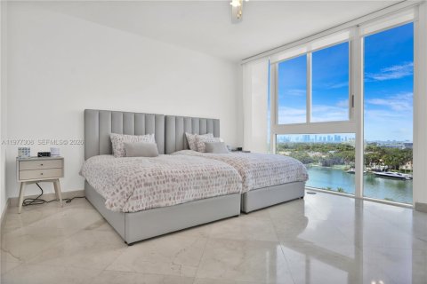 Copropriété à louer à Miami Beach, Floride: 2 chambres, 128.21 m2 № 2041791 - photo 25