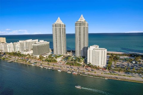 Copropriété à louer à Miami Beach, Floride: 2 chambres, 128.21 m2 № 2041791 - photo 2