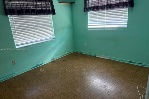 Купить виллу или дом в Майами-Гарденс, Флорида 3 спальни, 126.72м2, № 2034129 - фото 11