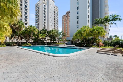Copropriété à louer à Coral Gables, Floride: 2 chambres, 100.52 m2 № 2051563 - photo 22