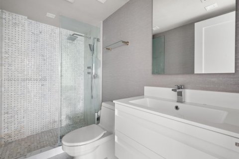 Copropriété à louer à Coral Gables, Floride: 2 chambres, 100.52 m2 № 2051563 - photo 11