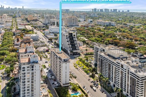 Copropriété à louer à Coral Gables, Floride: 2 chambres, 100.52 m2 № 2051563 - photo 2