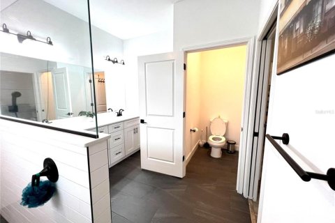 Casa en venta en Gainesville, Florida, 4 dormitorios, 167.22 m2 № 1670077 - foto 12