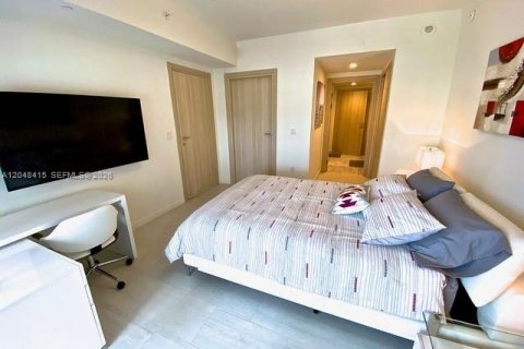 Снять в аренду кондоминиум в Майами, Флорида 1 спальня, 80.82м2, № 2145877 - фото 15