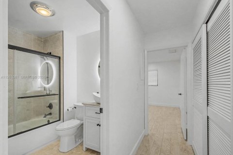 Купить виллу или дом в Марафон, Флорида 2 спальни, 130.43м2, № 2024272 - фото 16