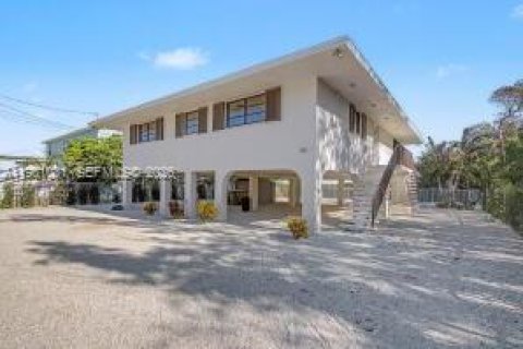 Купить виллу или дом в Марафон, Флорида 2 спальни, 130.43м2, № 2024272 - фото 2