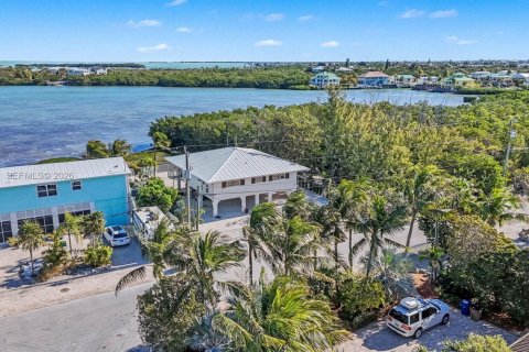 Купить виллу или дом в Марафон, Флорида 2 спальни, 130.43м2, № 2024272 - фото 27