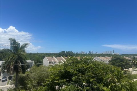 Appartement à louer à North Miami, Floride: 1 chambre, 66.89 m2 № 1702066 - photo 19